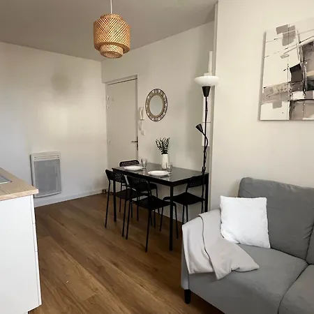 Modern And Comfortable 1 Bedroom - N2 شقة *