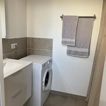 Modern And Comfortable 1 Bedroom - N2 سان نازير